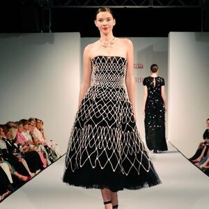 Carolina Herrera Black and White Strapless A-line Cocktail Dress